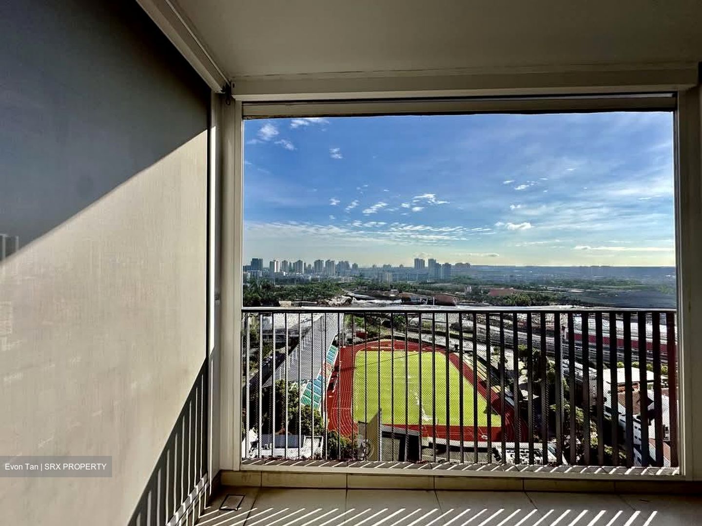 Sky Vue (D20), Condominium #593835571